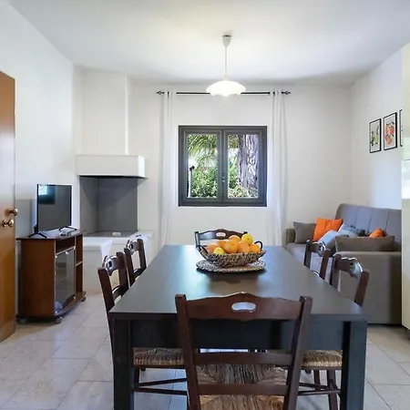 Dimora Degli Agrumi - Salento Reservation